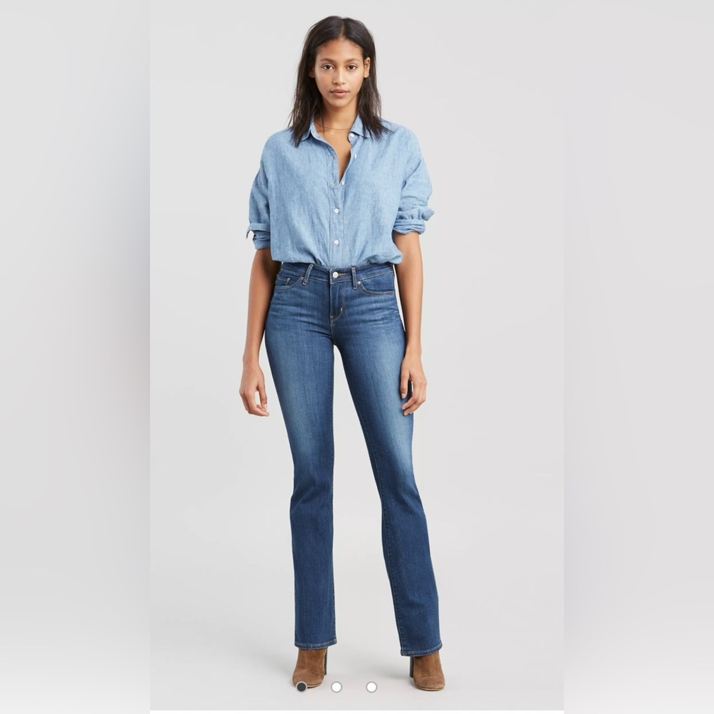 Levi’s 715 bootcut jeans NWT size 14/32